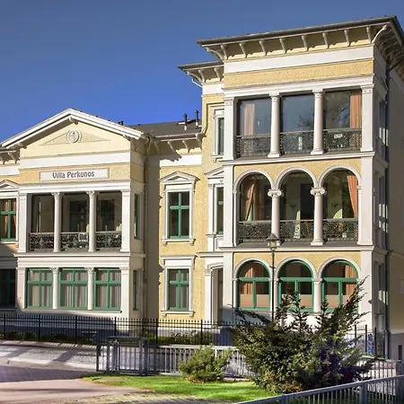 Hochwertig Ausgest. App. Mit Wlan Und Kostenl. Stellplatz Apartment Ostseebad Heringsdorf