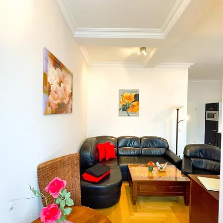 Hochwertig Ausgest. App. Mit Wlan Und Kostenl. Stellplatz